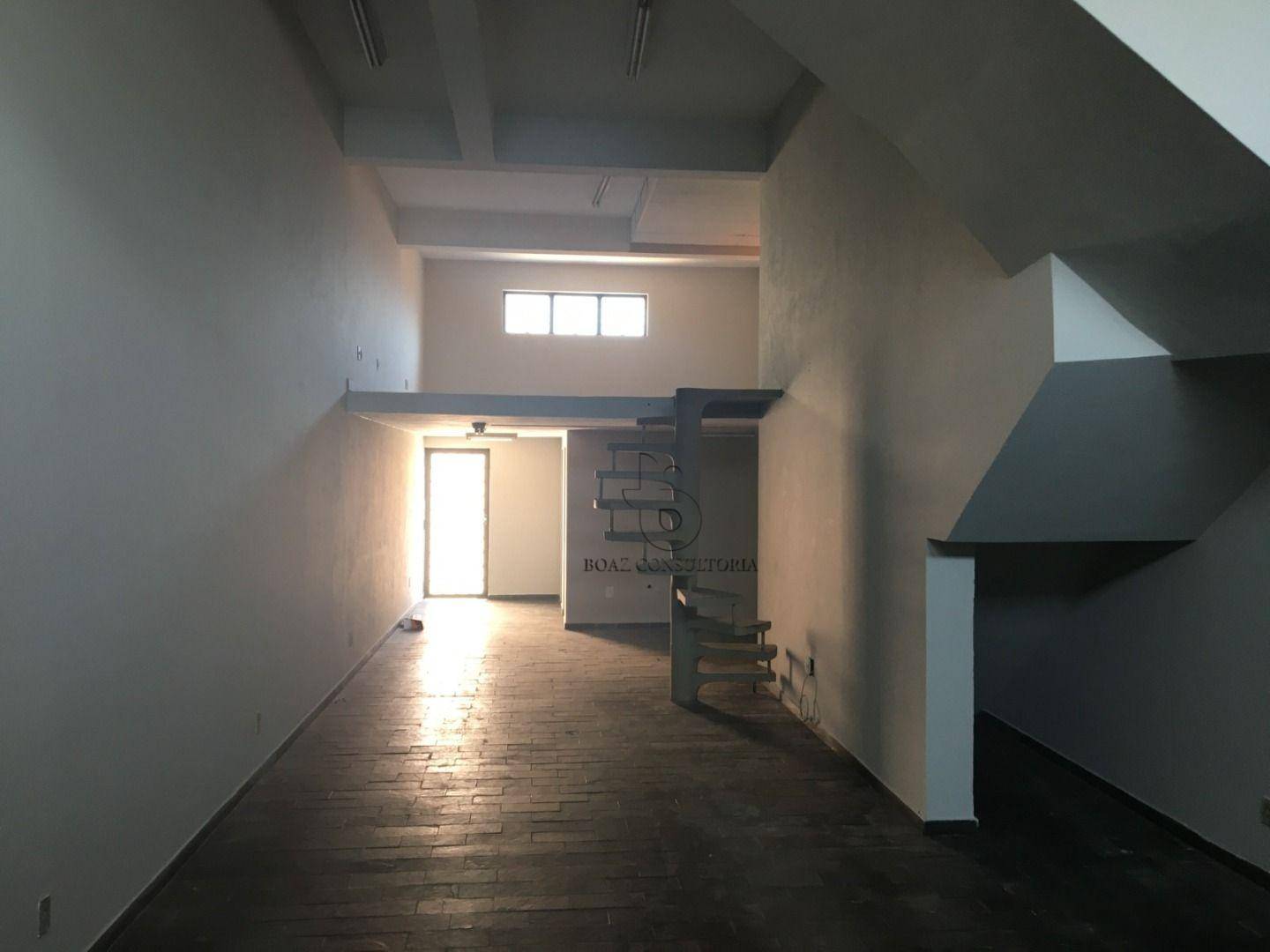 Sobrado para alugar com 2 quartos, 289m² - Foto 18