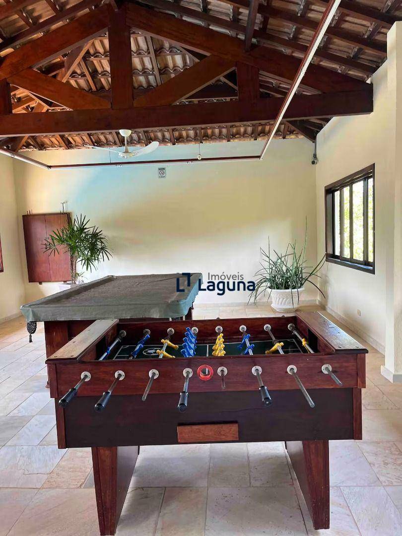 Casa de Condomínio à venda com 4 quartos, 140m² - Foto 4