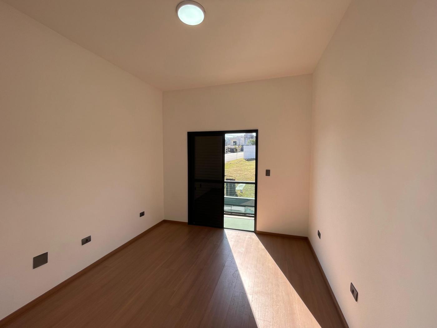 Casa à venda com 3 quartos, 120m² - Foto 17