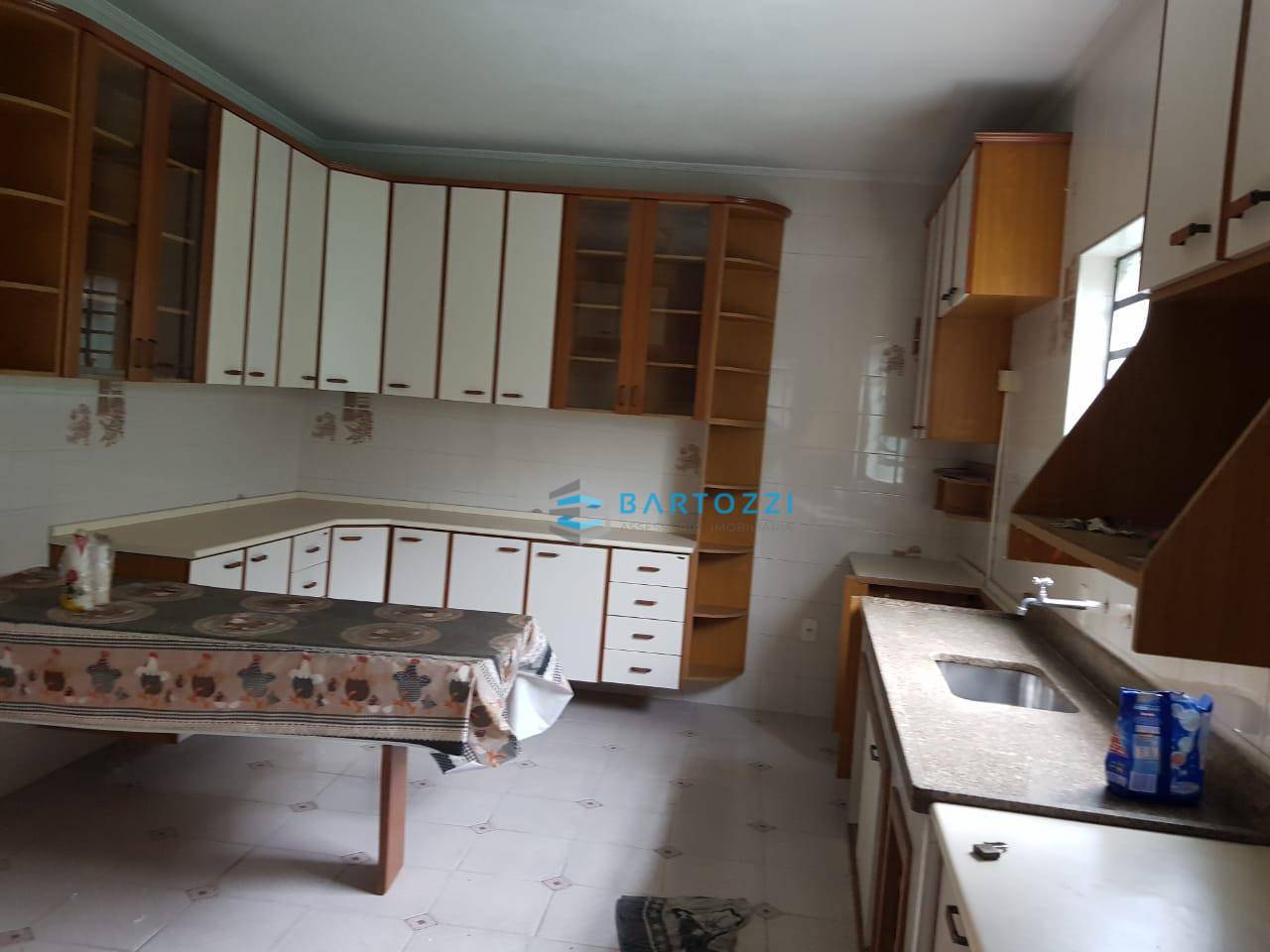 Sobrado à venda com 3 quartos, 130m² - Foto 1