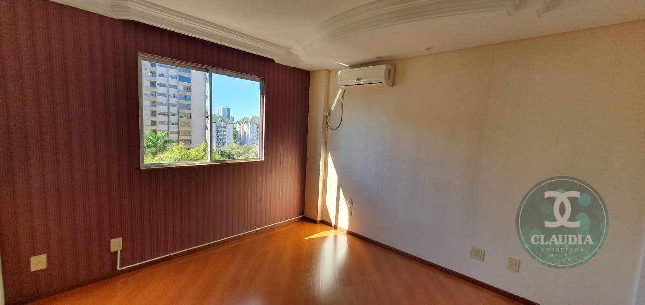 Apartamento à venda com 3 quartos, 141m² - Foto 18