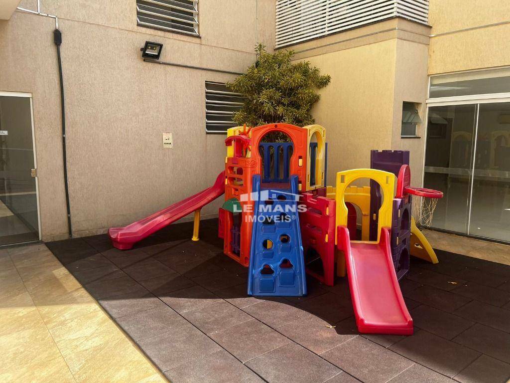Apartamento para alugar com 3 quartos, 116m² - Foto 23