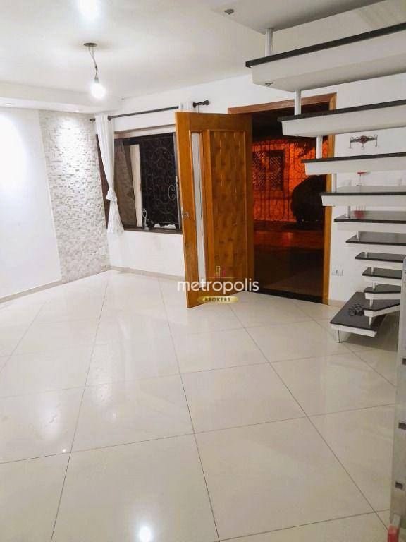 Sobrado à venda com 2 quartos, 172m² - Foto 2