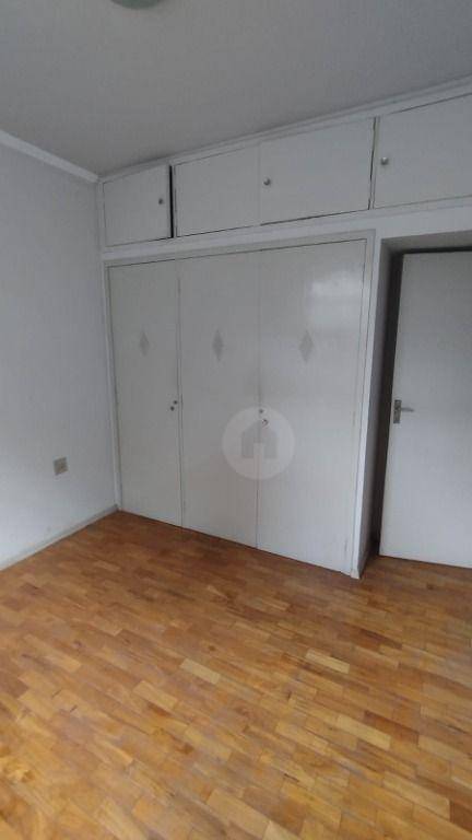 Apartamento à venda com 3 quartos, 80m² - Foto 4