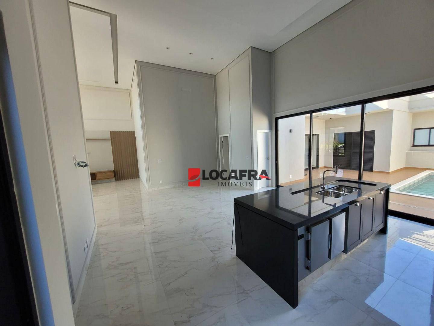 Casa à venda com 3 quartos, 236m² - Foto 13