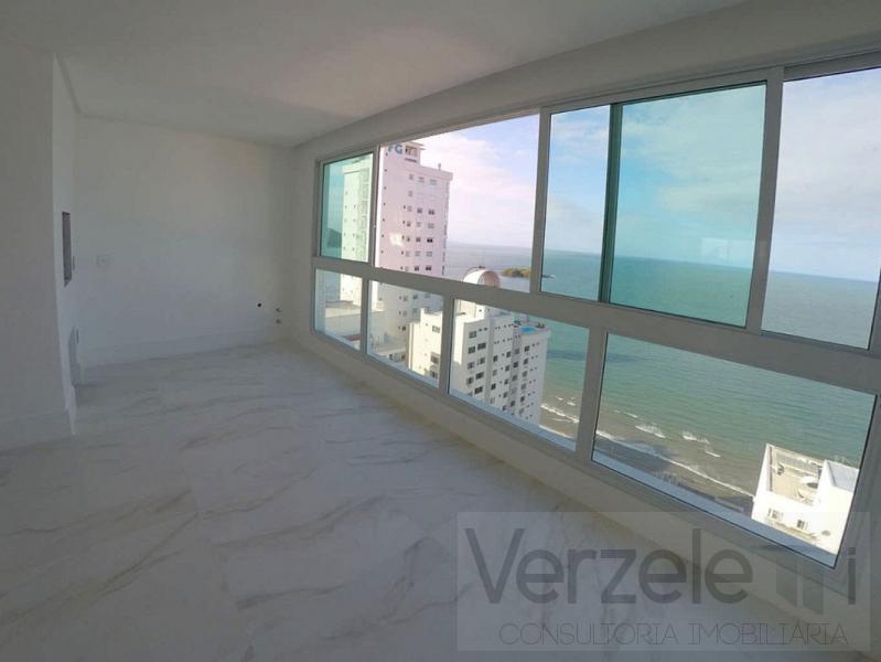 Apartamento à venda com 3 quartos, 151m² - Foto 5