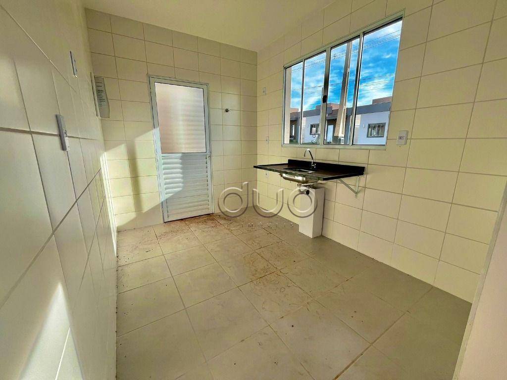 Casa de Condomínio à venda com 3 quartos, 67m² - Foto 4