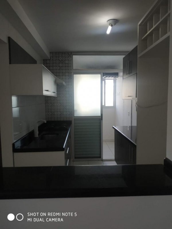 Apartamento à venda com 2 quartos, 52m² - Foto 6