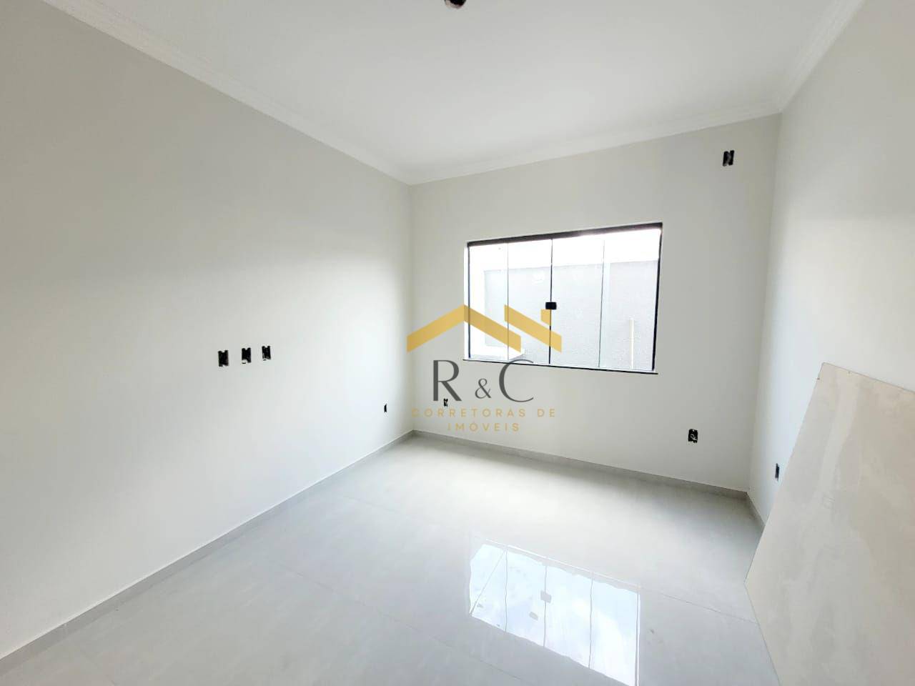 Casa à venda com 3 quartos, 97m² - Foto 14