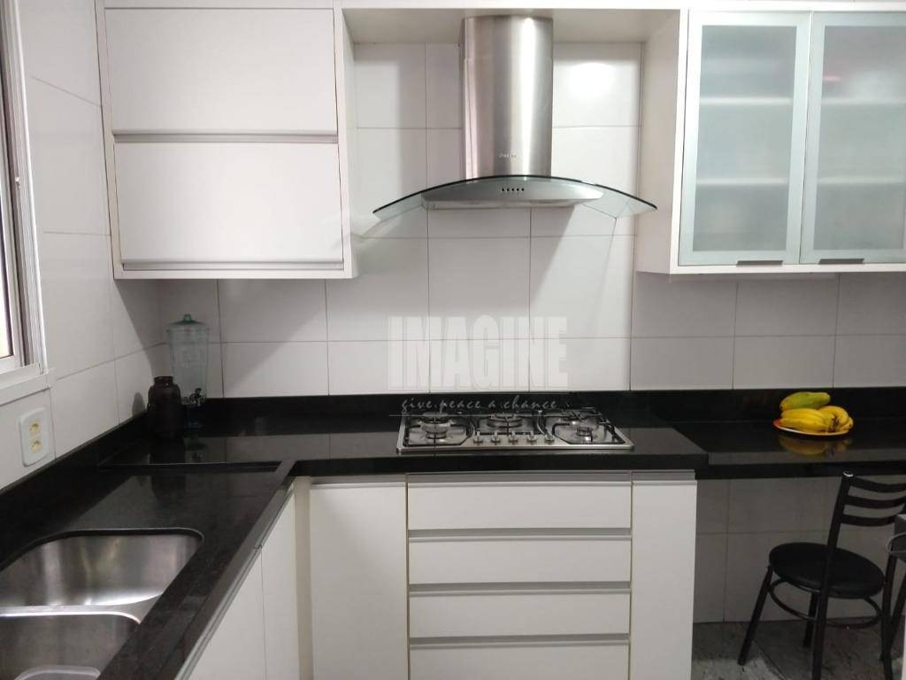 Apartamento à venda com 3 quartos, 83m² - Foto 24