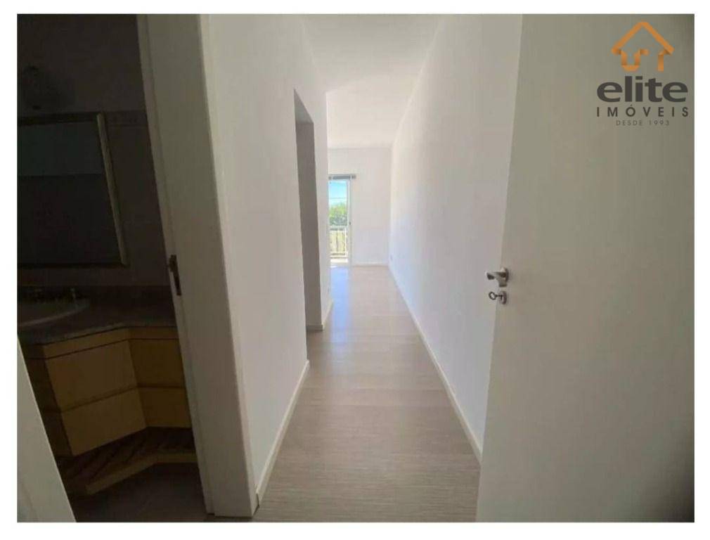 Casa de Condomínio à venda com 3 quartos, 350m² - Foto 20