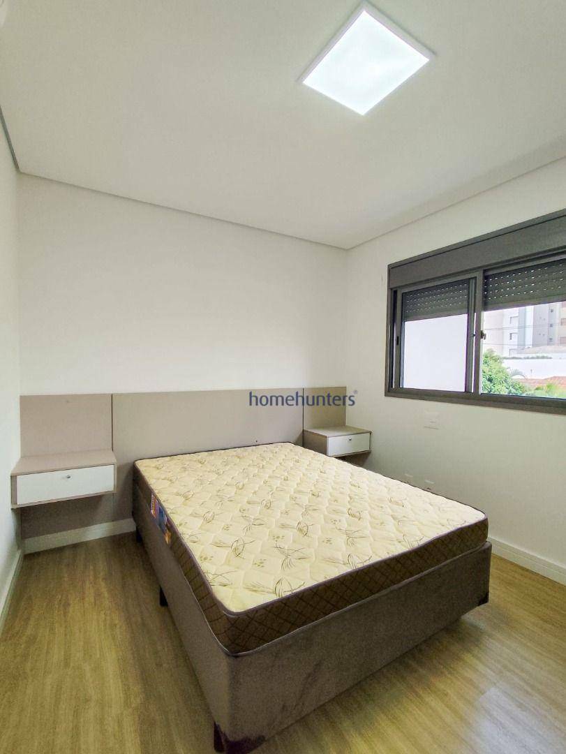 Apartamento para alugar com 1 quarto, 40m² - Foto 16