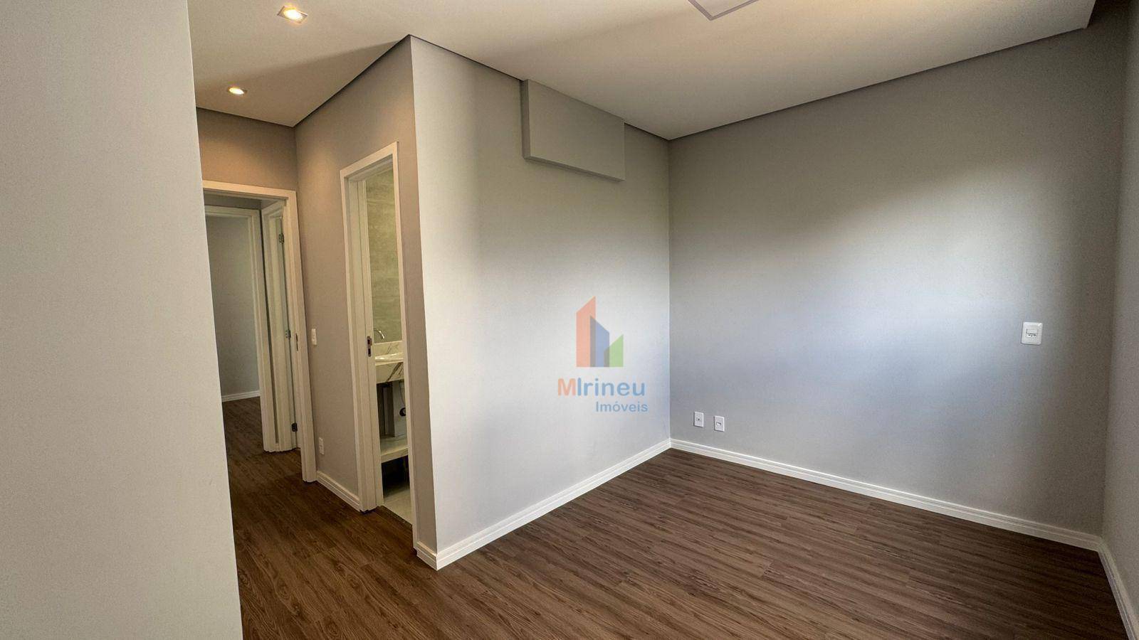 Apartamento para alugar com 2 quartos, 60m² - Foto 17