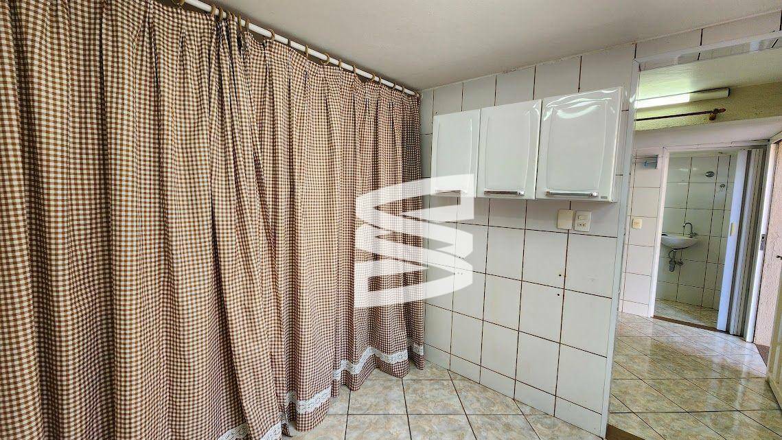 Casa à venda com 3 quartos, 228m² - Foto 30