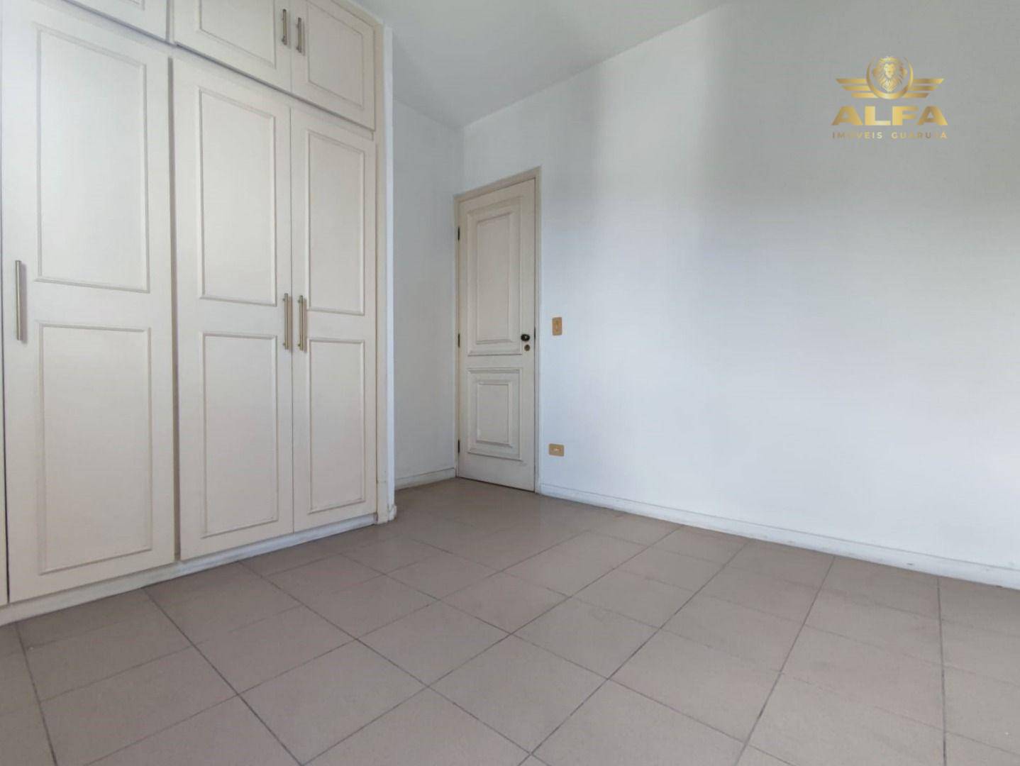 Apartamento à venda com 3 quartos, 140m² - Foto 11