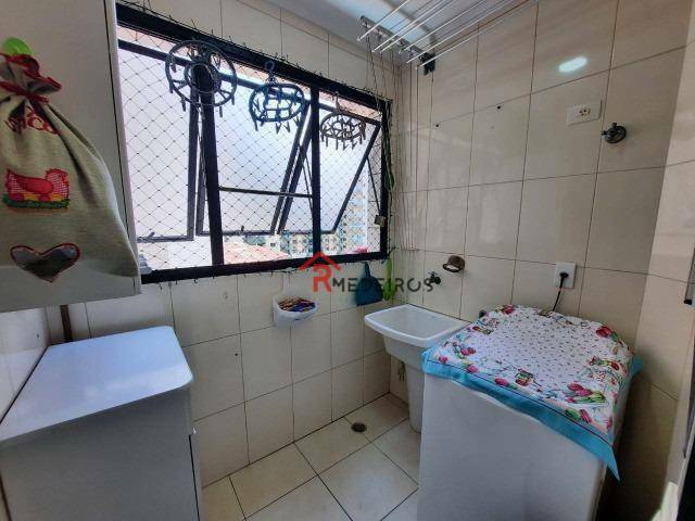 Apartamento à venda com 2 quartos, 75m² - Foto 20