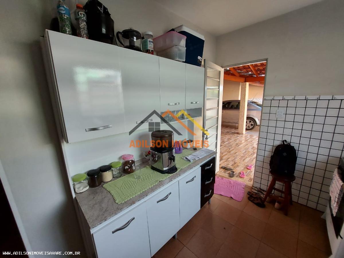Casa à venda com 2 quartos, 90m² - Foto 8