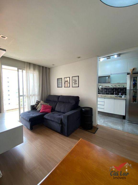 Apartamento à venda com 2 quartos, 58m² - Foto 2