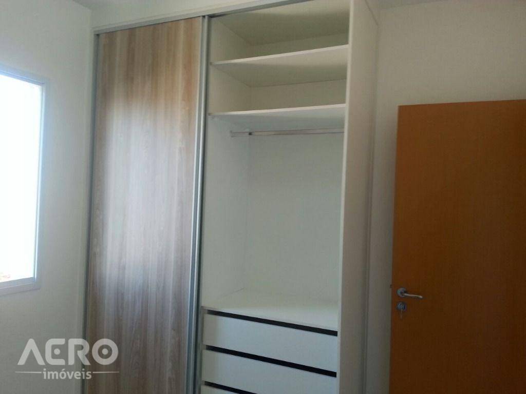 Apartamento à venda com 2 quartos, 57m² - Foto 9