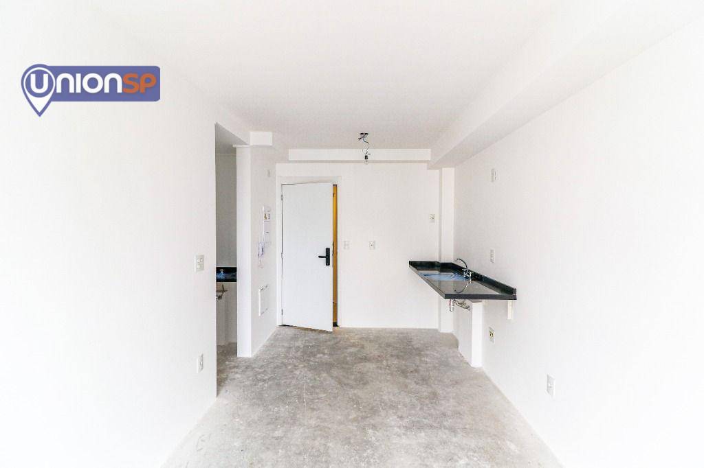 Apartamento à venda com 1 quarto, 42m² - Foto 16