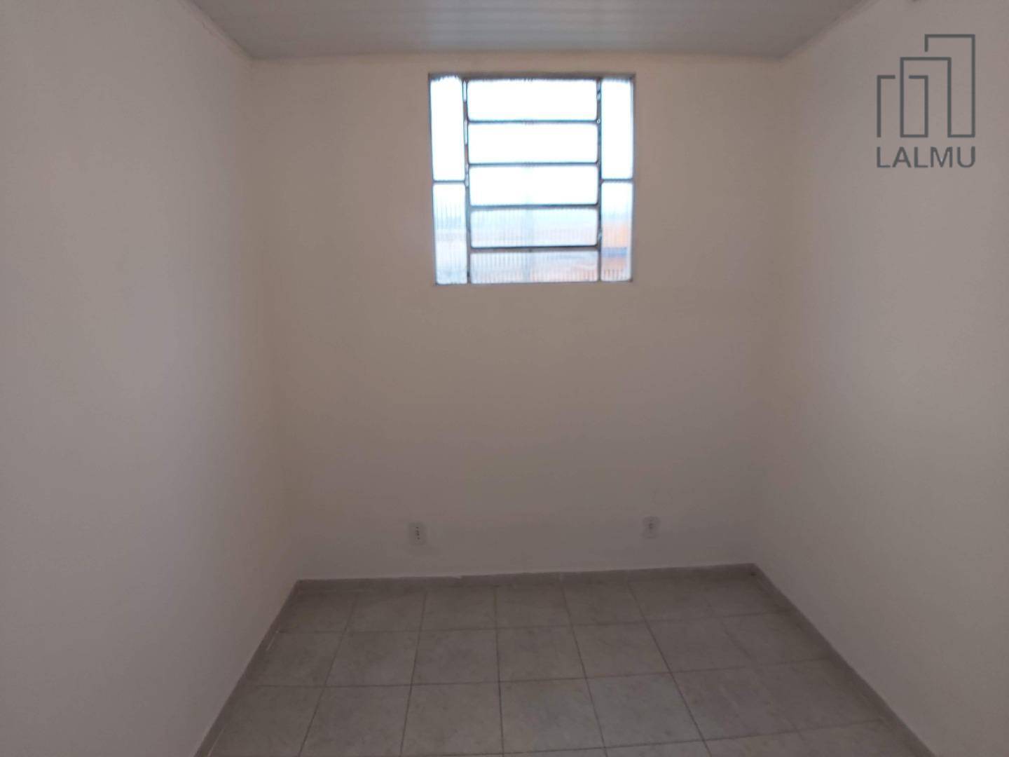 Casa de Condomínio para alugar com 1 quarto, 35m² - Foto 18