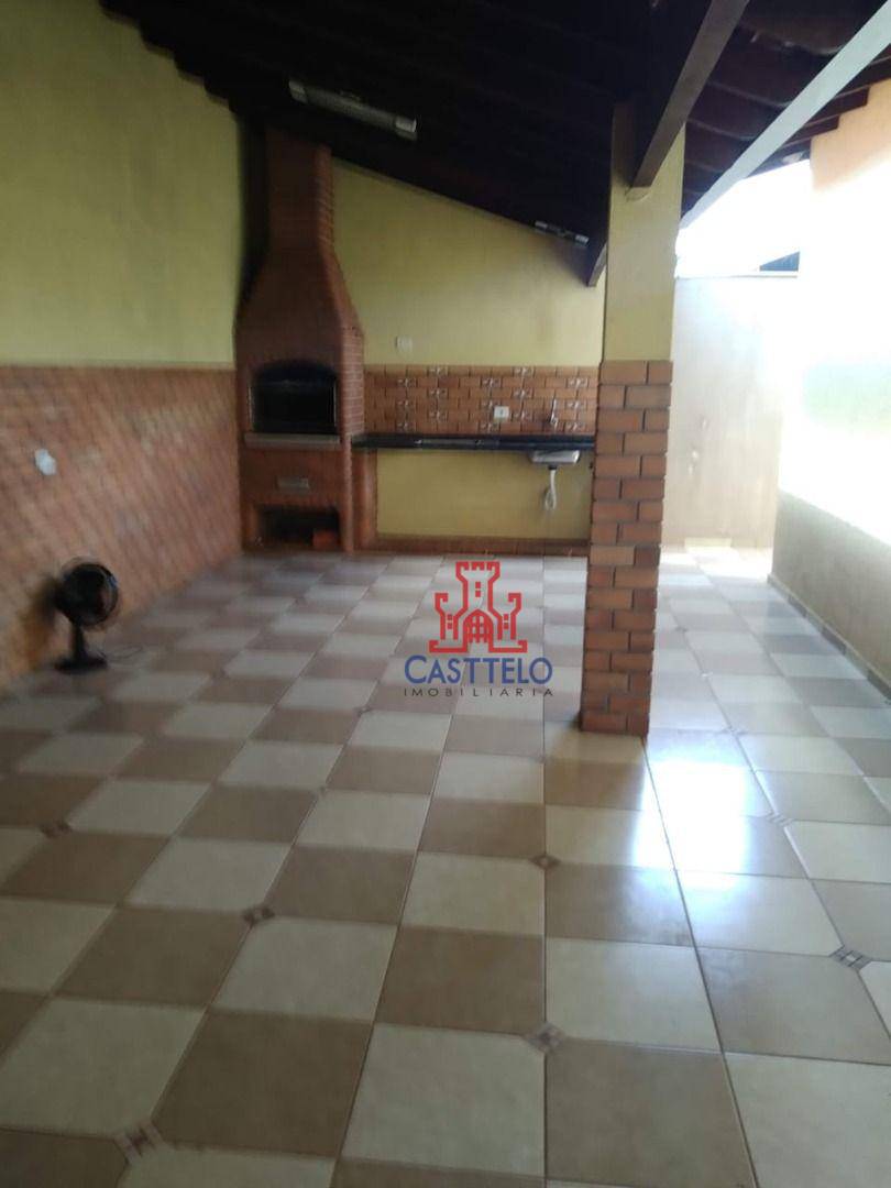 Casa à venda com 3 quartos, 250M2 - Foto 14