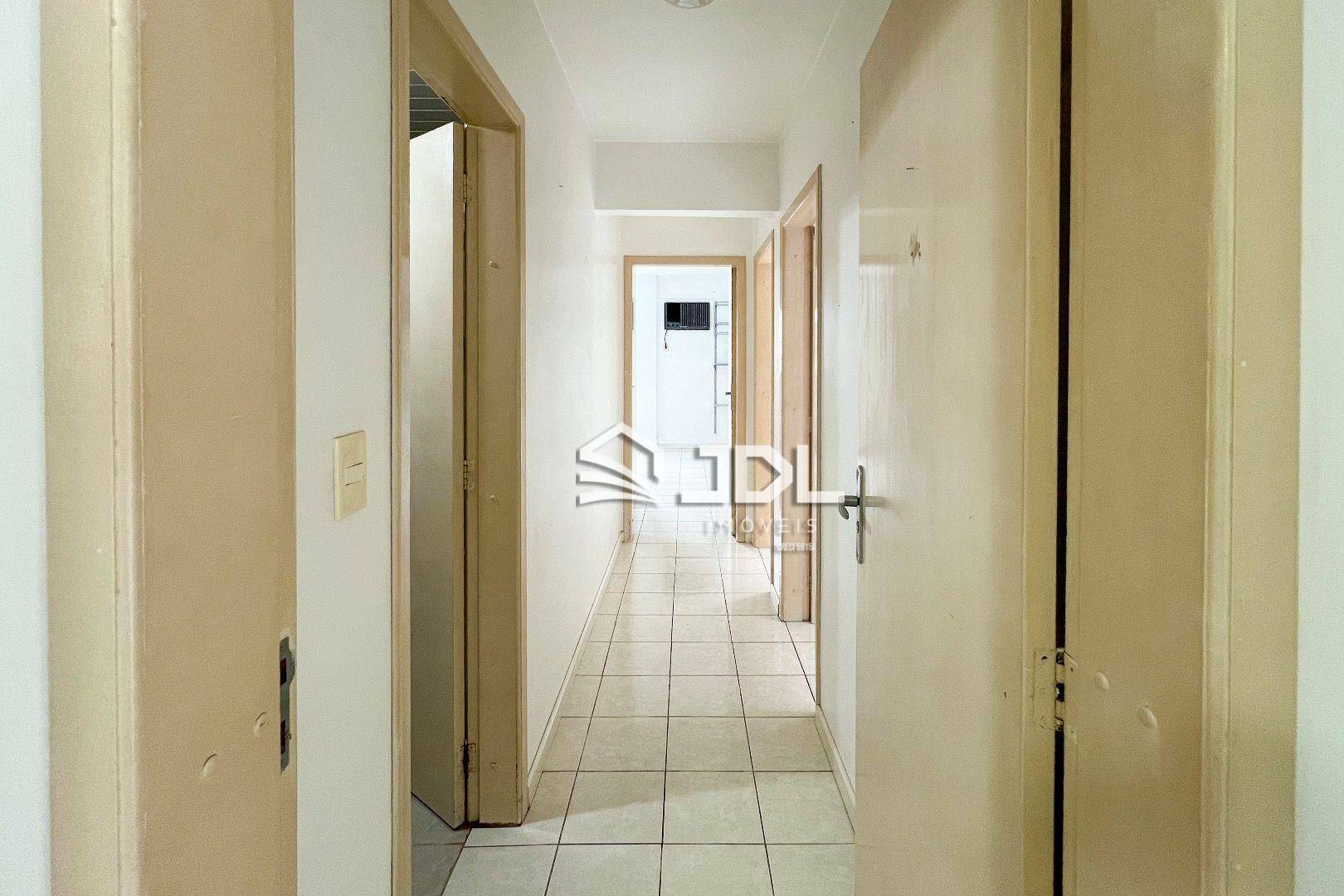 Apartamento à venda com 3 quartos, 110m² - Foto 12