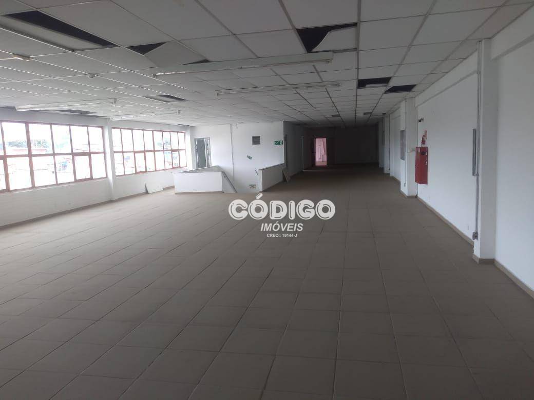 Depósito-Galpão-Armazém para alugar, 2400m² - Foto 12