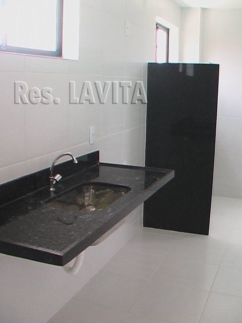 Apartamento à venda com 3 quartos, 115m² - Foto 3