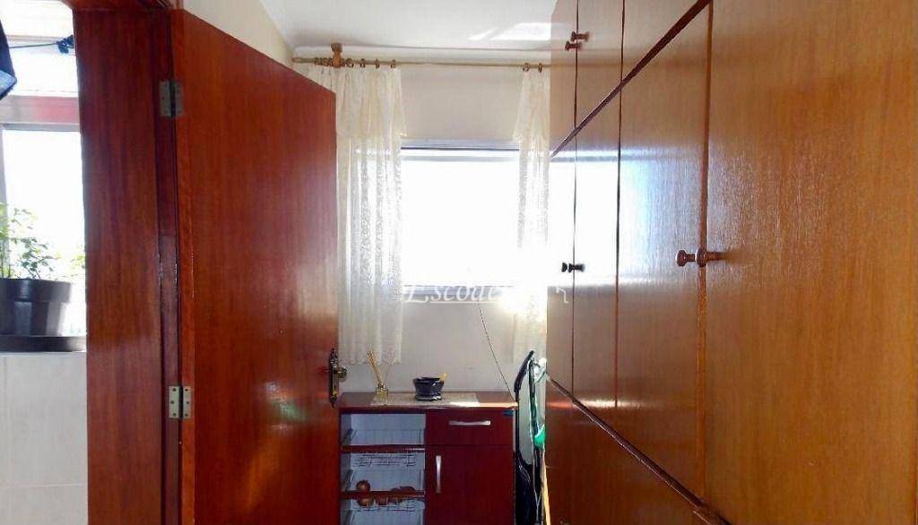 Apartamento à venda com 3 quartos, 80m² - Foto 23