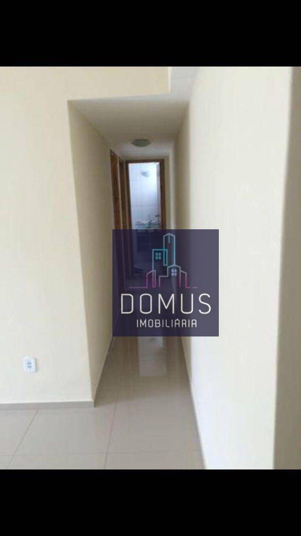 Apartamento à venda com 2 quartos, 72m² - Foto 7