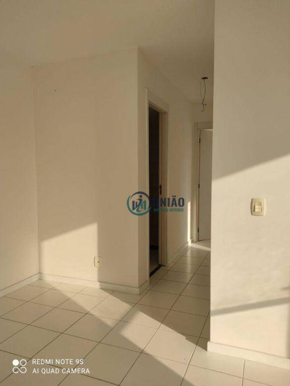 Apartamento à venda com 2 quartos, 55m² - Foto 13