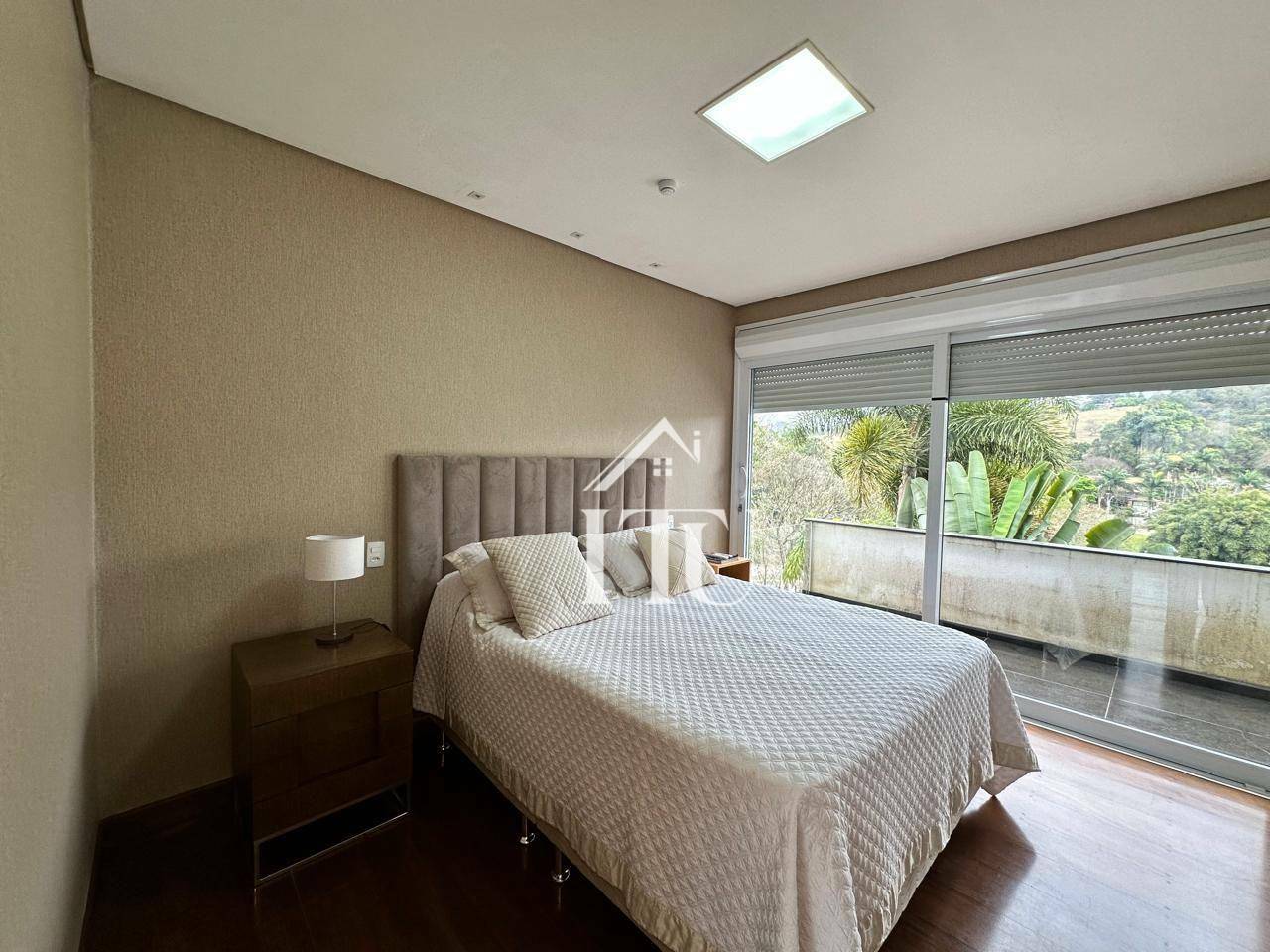 Chácara à venda e aluguel com 5 quartos, 900m² - Foto 53