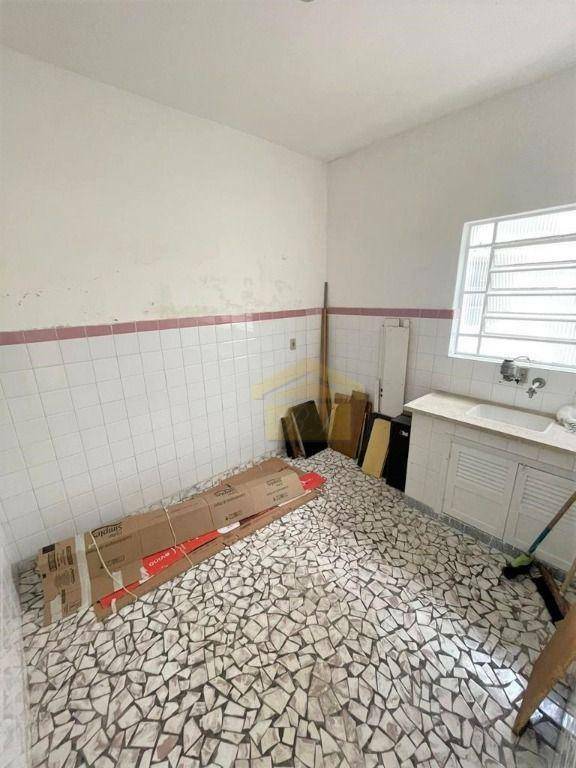 Casa à venda com 3 quartos, 99m² - Foto 20