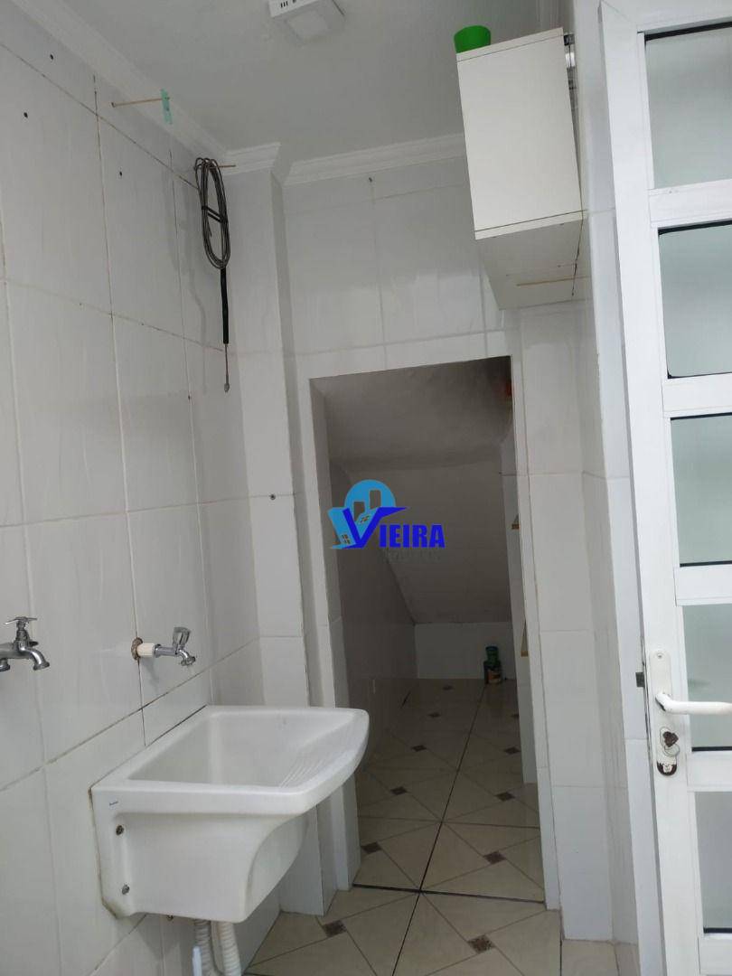 Sobrado à venda com 2 quartos, 70m² - Foto 12