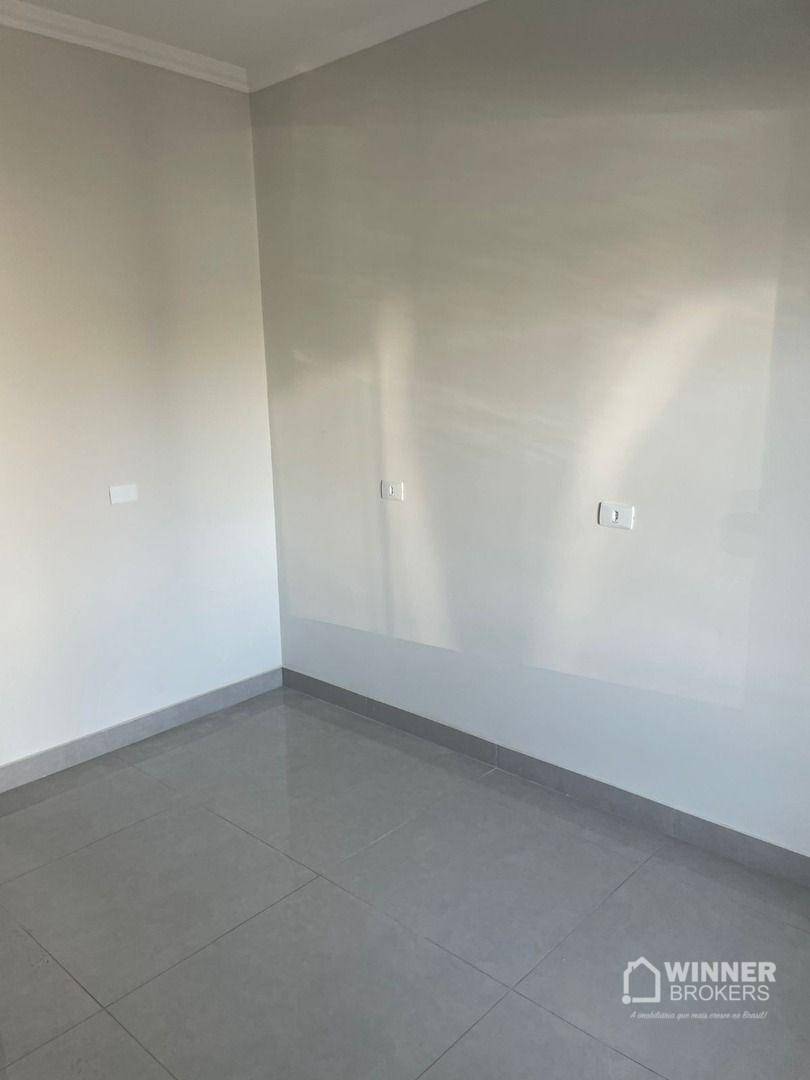 Casa à venda com 3 quartos, 81m² - Foto 9