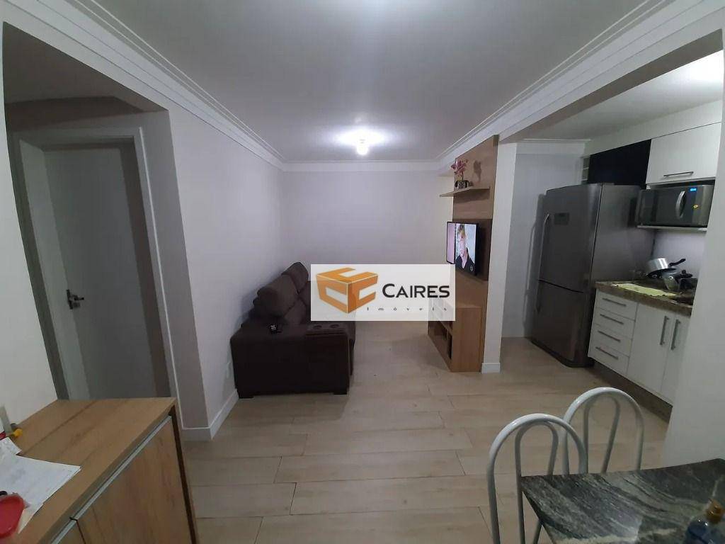 Apartamento à venda com 2 quartos, 52m² - Foto 15