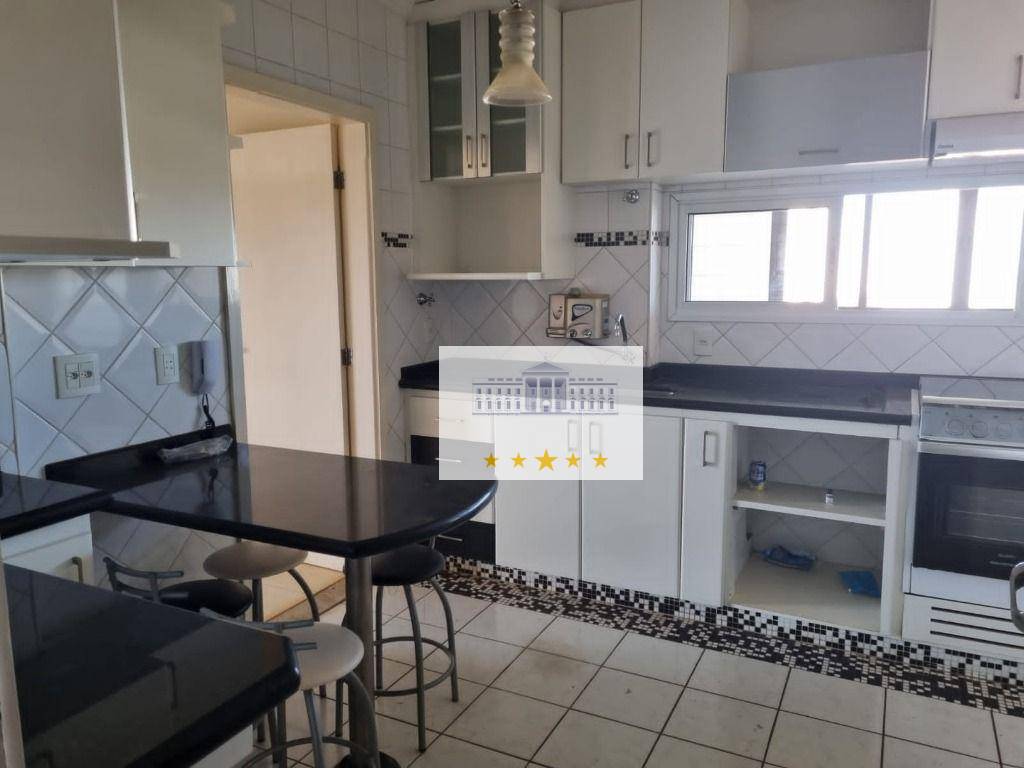 Apartamento à venda com 3 quartos, 119m² - Foto 1