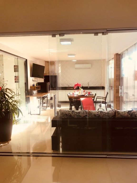 Casa de Condomínio à venda com 3 quartos, 225m² - Foto 12