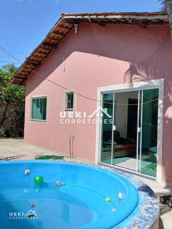 Casa à venda com 3 quartos, 150m² - Foto 2