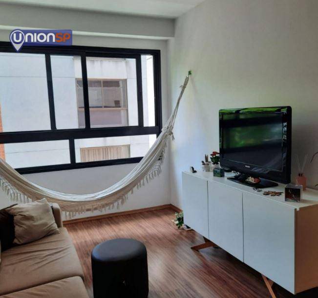 Apartamento à venda com 1 quarto, 74m² - Foto 1