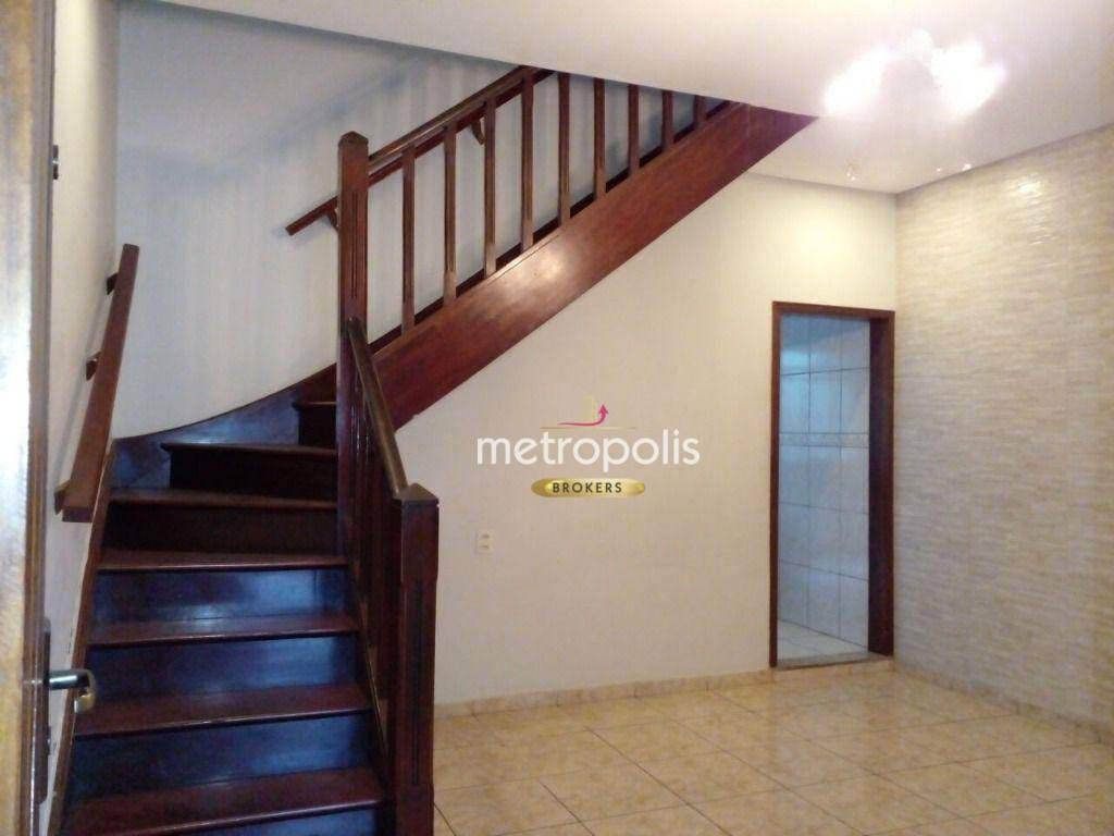 Sobrado à venda com 2 quartos, 150m² - Foto 1