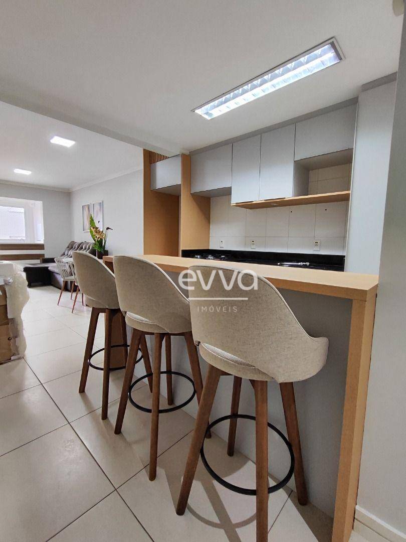 Apartamento à venda com 2 quartos, 82m² - Foto 9