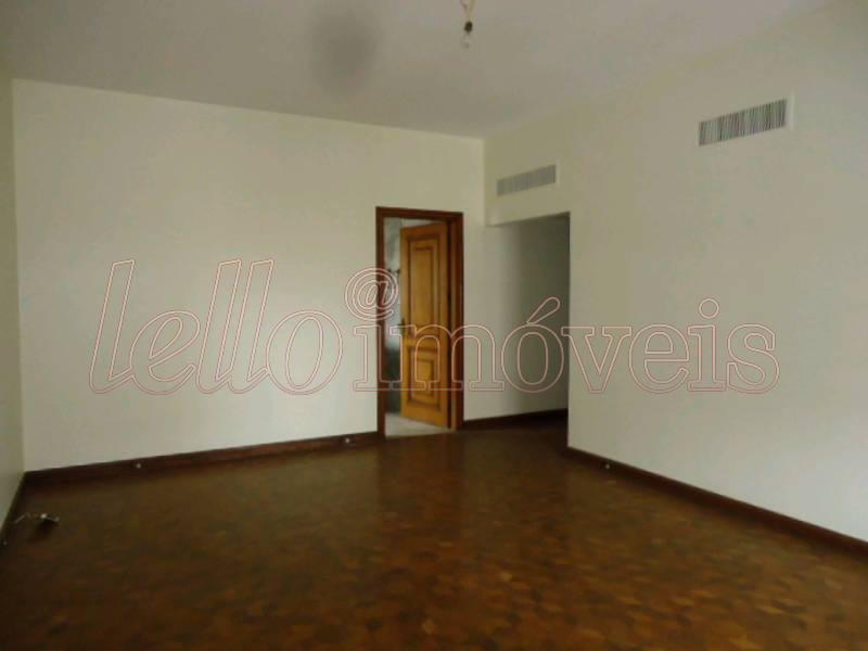 Apartamento para alugar com 3 quartos, 380m² - Foto 10