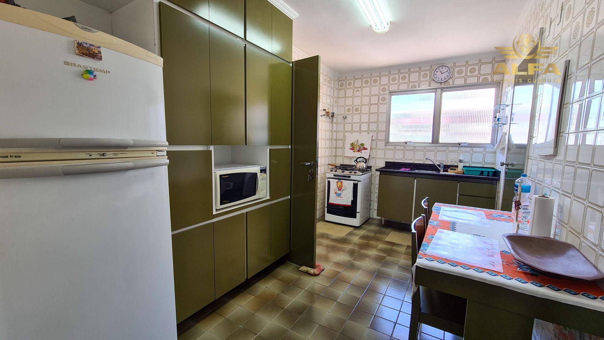 Apartamento à venda com 3 quartos, 130m² - Foto 18