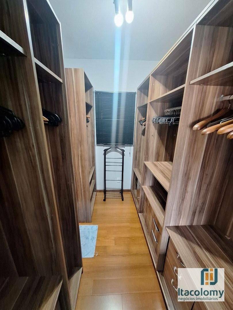 Apartamento para alugar com 3 quartos, 133m² - Foto 6