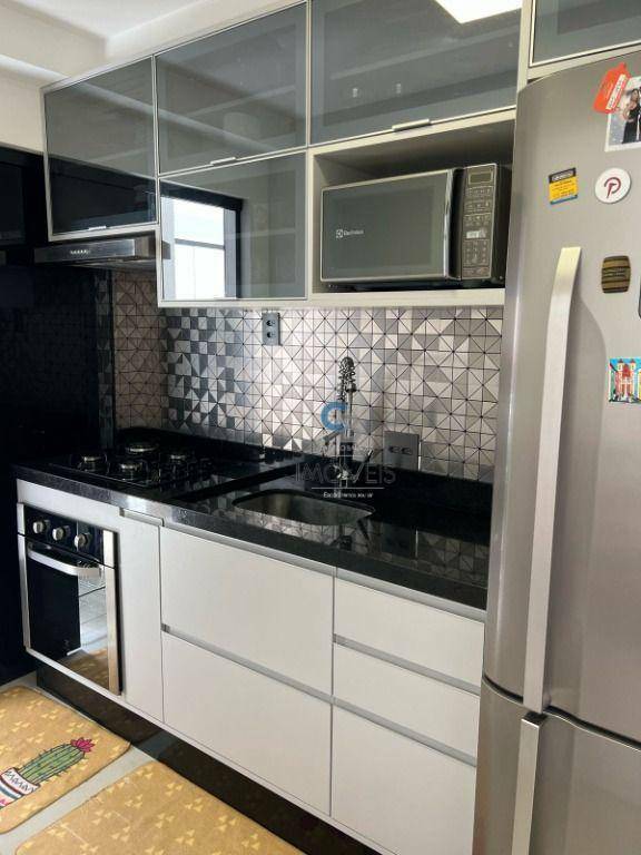 Apartamento à venda com 2 quartos, 84m² - Foto 17