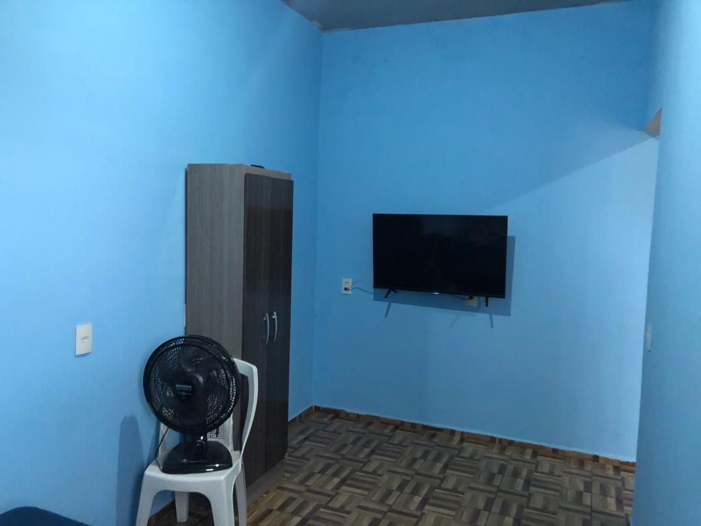 Casa à venda com 6 quartos, 200m² - Foto 14