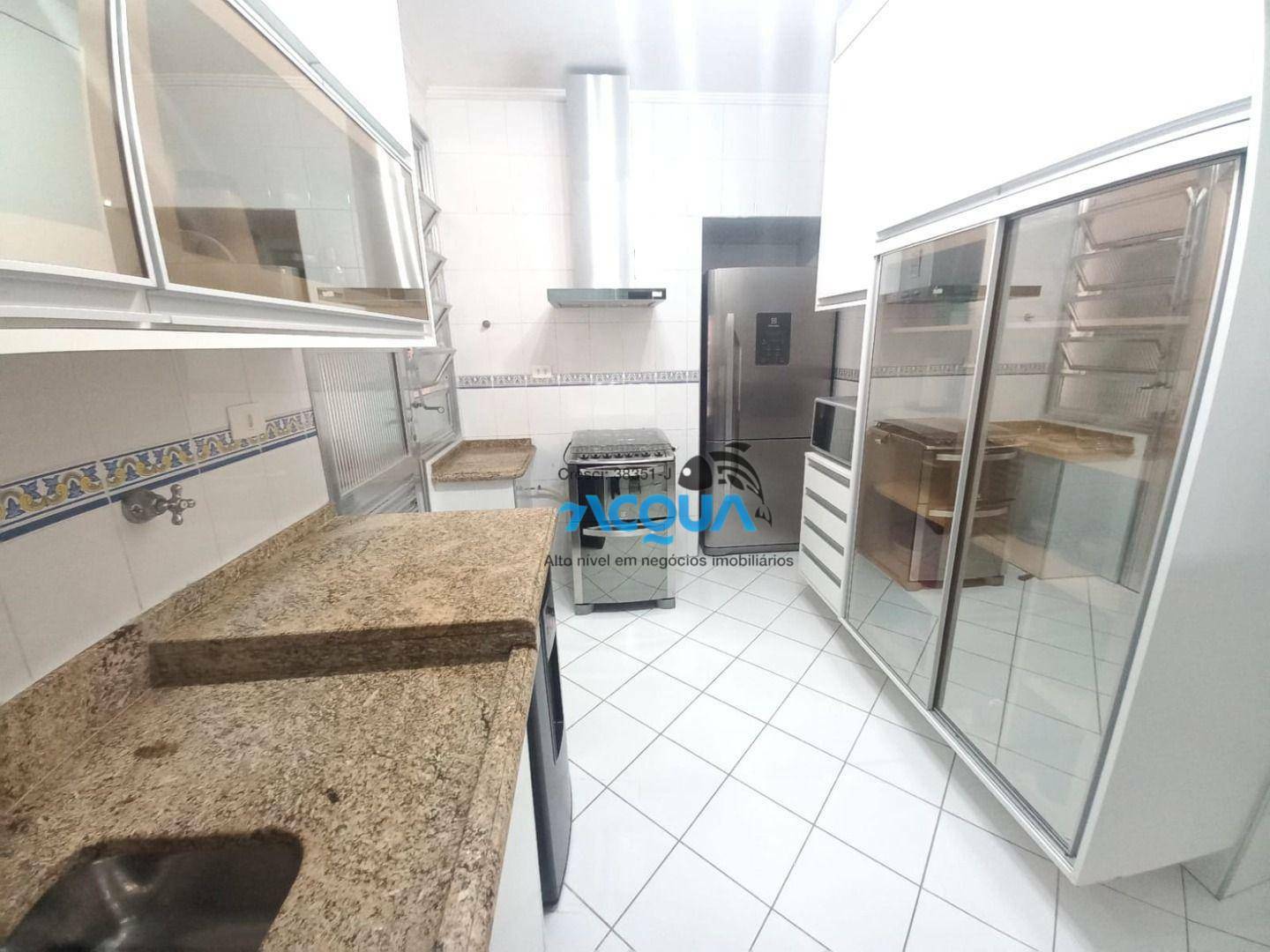 Apartamento à venda com 2 quartos, 140m² - Foto 5