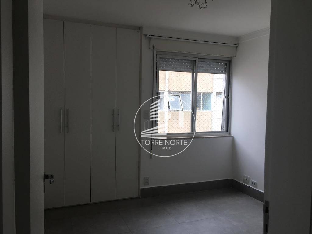 Apartamento para alugar com 3 quartos, 110m² - Foto 8